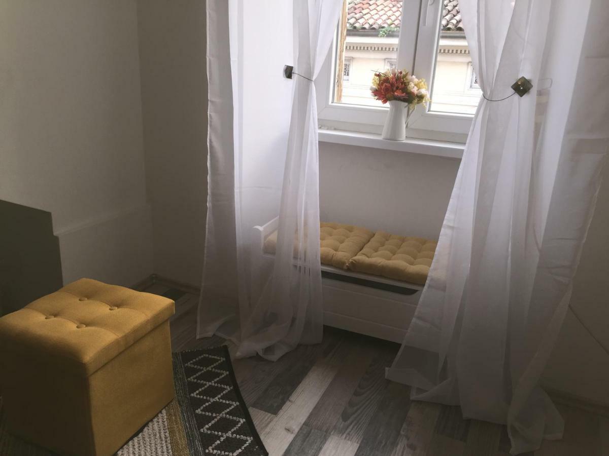 Charming Rijeka City Center Apartment Renee Exterior foto